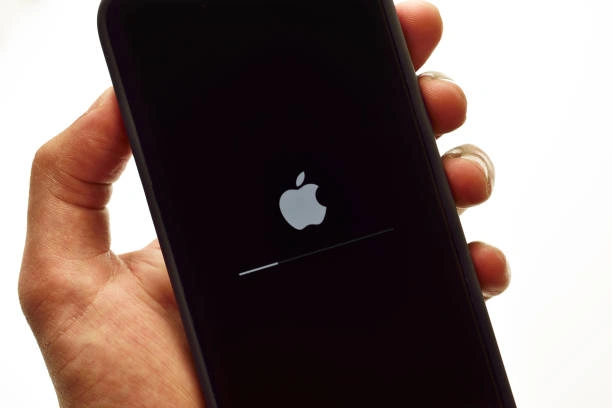 Trocar tela iphone 13